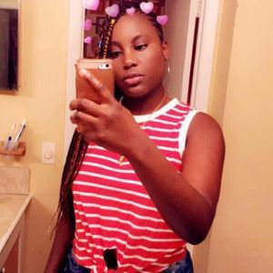 Meet your Posher, Beverly